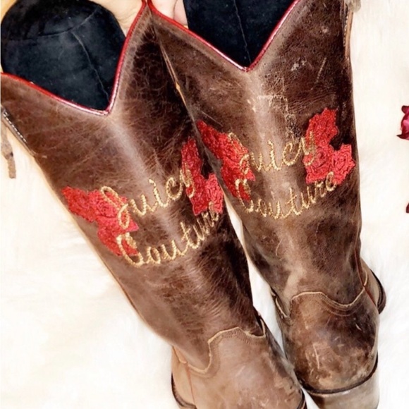 Boots - Picture 3 of 4